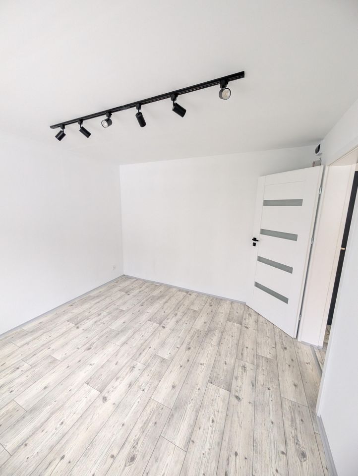 Biuro Sosnowiec Środula, ul. Józefa Wybickiego. Zdjęcie 1