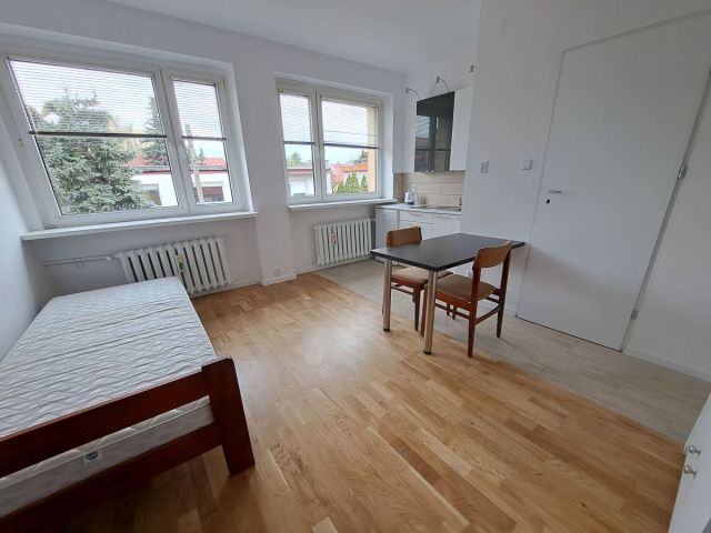 Mieszkanie 1-pokojowe Poznań Grunwald, ul. Zbąszyńska. Zdjęcie 1