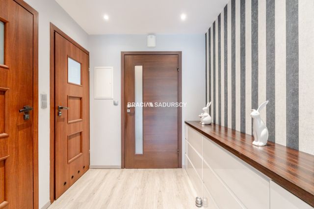 bliźniak, 5 pokoi Pawlikowice. Zdjęcie 8