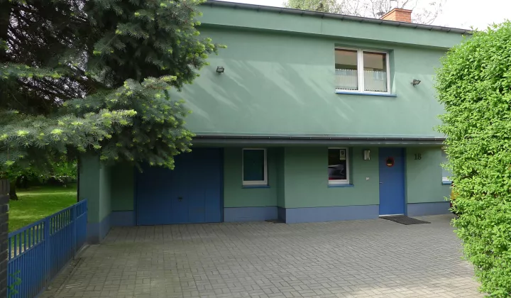 dom wolnostojący, 6 pokoi Mikołów Centrum, ul. ks. bp. Bandurskiego