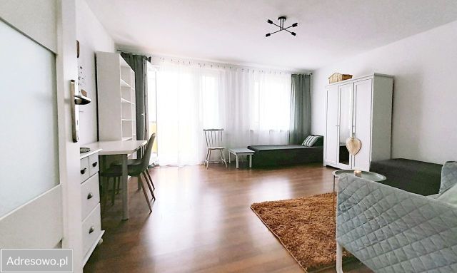 Mieszkanie 3-pokojowe Wrocław Śródmieście, ul. Oleśnicka. Zdjęcie 1