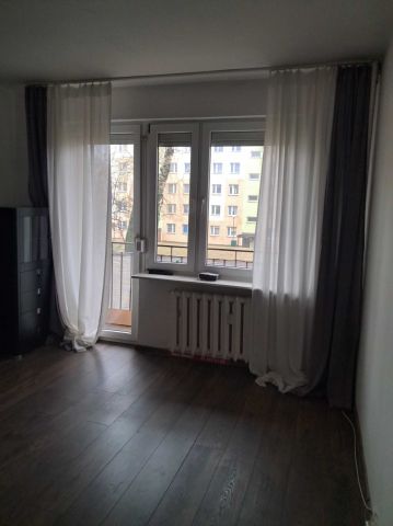 Mieszkanie 3-pokojowe Kielce, ul. Władysława Orkana. Zdjęcie 1