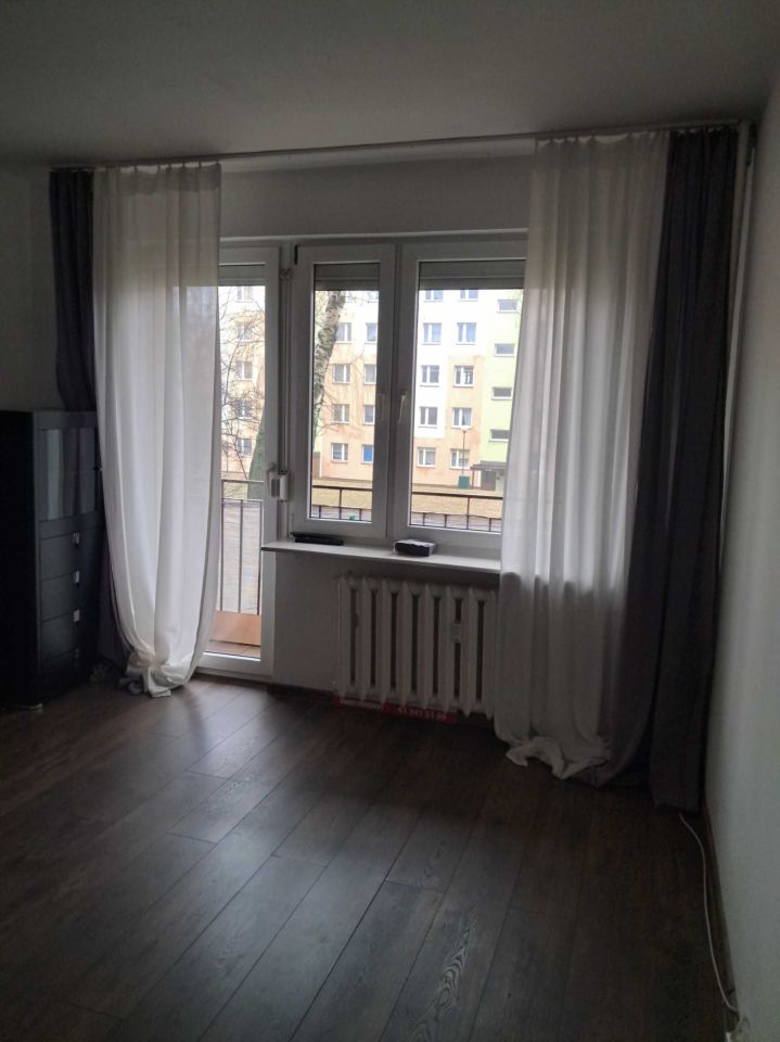 Mieszkanie 3-pokojowe Kielce, ul. Władysława Orkana. Zdjęcie 1