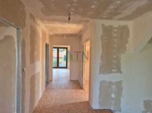 dom, 5 pokoi Chrząstawa Wielka. Zdjęcie 4