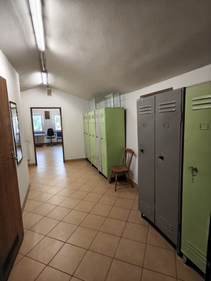 Hala/magazyn Pogórze Wądolec, ul. Zamek. Zdjęcie 19