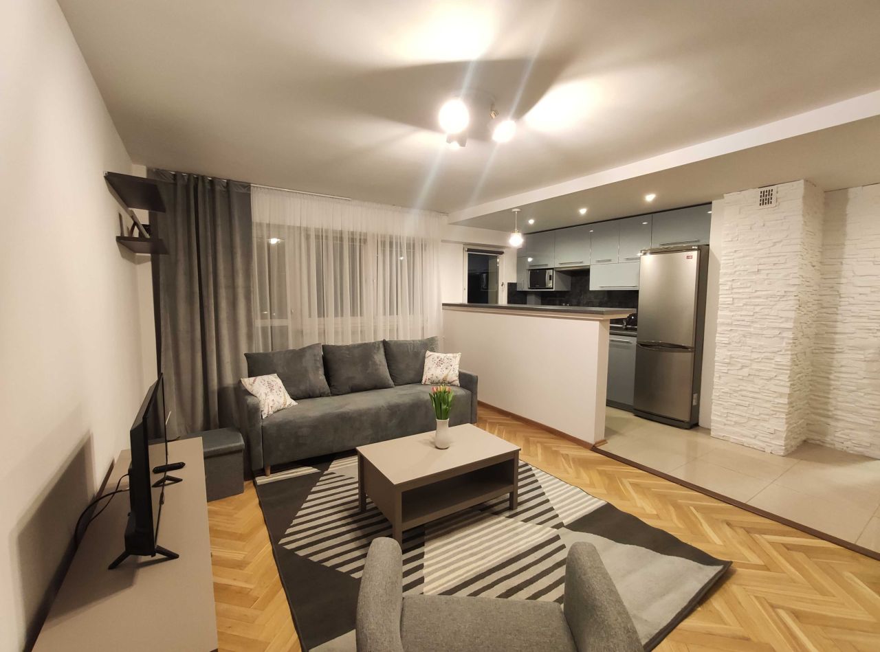 Mieszkanie 2-pokojowe Warszawa Bielany, ul. Jana Kochanowskiego. Zdjęcie 1