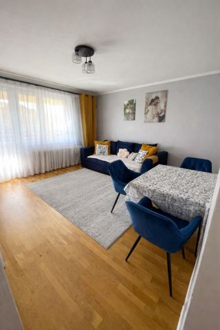 Mieszkanie 3-pokojowe Brodnica. Zdjęcie 1