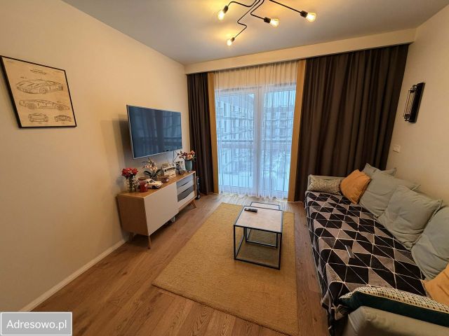 Mieszkanie 3-pokojowe Warszawa Praga-Południe, ul. Grochowska. Zdjęcie 1