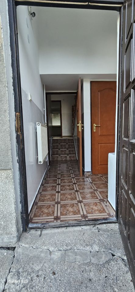 Mieszkanie 4-pokojowe Klekotna Rędzina, ul. Dobrodzieńska. Zdjęcie 2