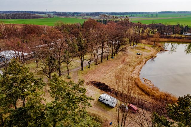 Działka inwestycyjna Sadków. Zdjęcie 1