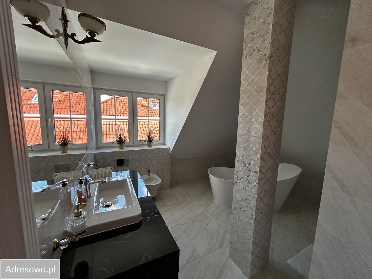 dom wolnostojący, 10 pokoi Nowy Jadów. Zdjęcie 18