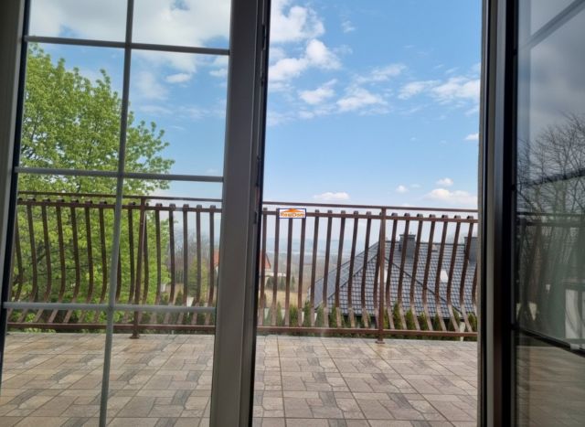 dom wolnostojący, 11 pokoi Modlnica. Zdjęcie 4