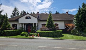 dom wolnostojący, 5 pokoi Krosno, ul. Polna