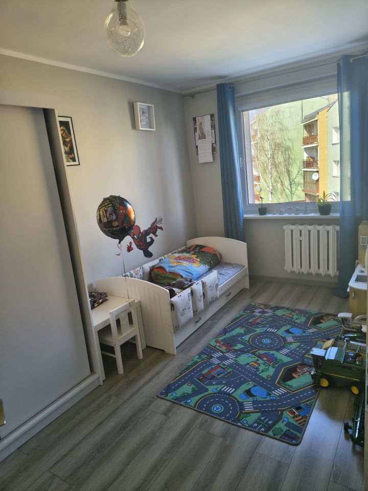 Mieszkanie 3-pokojowe Wołczyn, os. Młodych. Zdjęcie 8