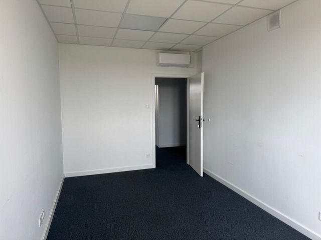 Biuro Warszawa Mokotów, ul. Czerniakowska. Zdjęcie 4