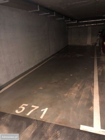 Garaż/miejsce parkingowe Warszawa Wilanów, ul. Sarmacka. Zdjęcie 1