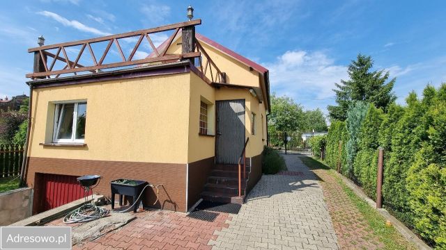 dom wolnostojący, 5 pokoi Ruda Śląska Nowy Bytom, ul. Łączna. Zdjęcie 1
