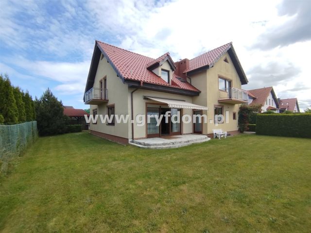 dom wolnostojący, 9 pokoi Rewal. Zdjęcie 2