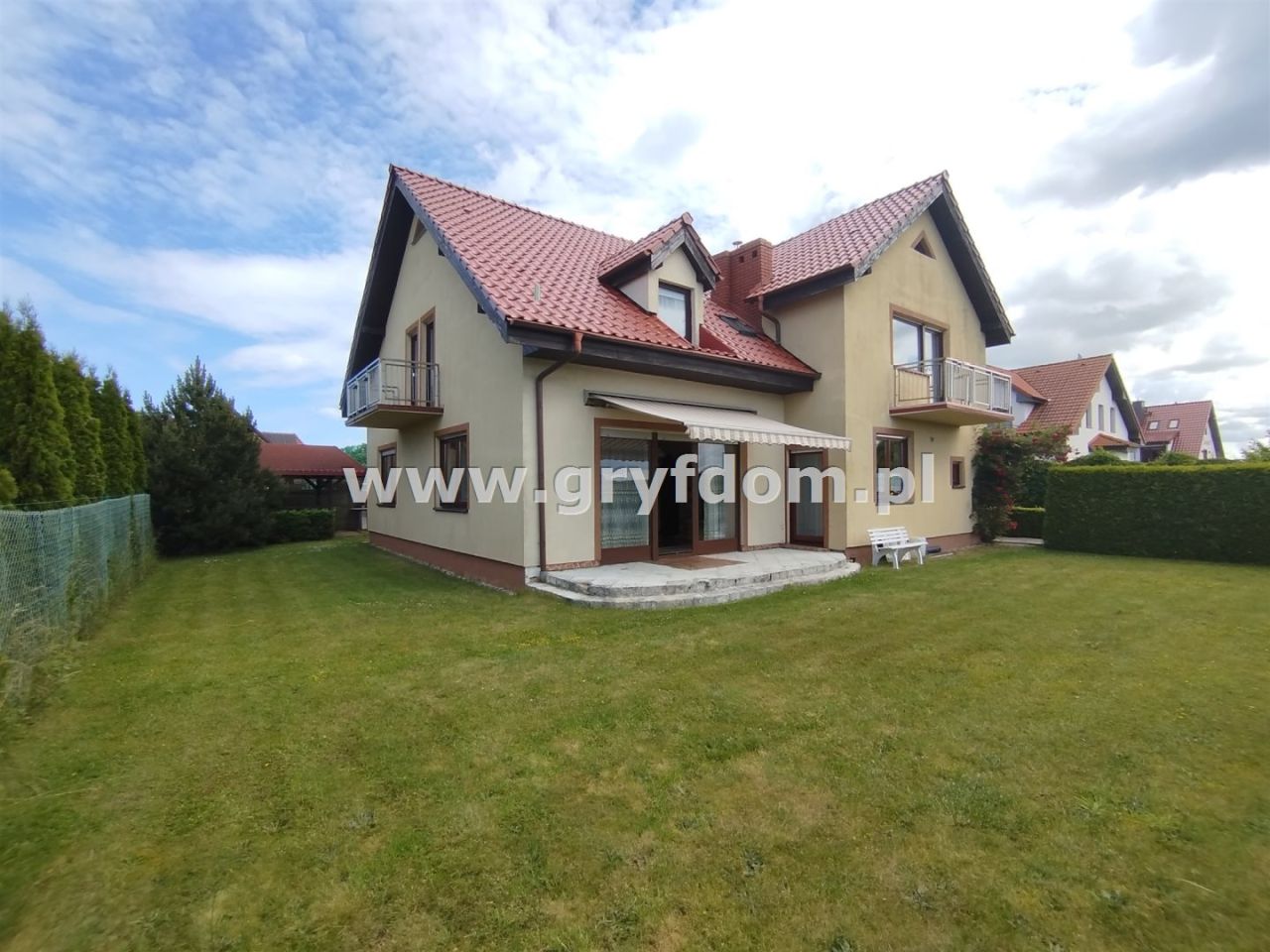 dom wolnostojący, 9 pokoi Rewal. Zdjęcie 2