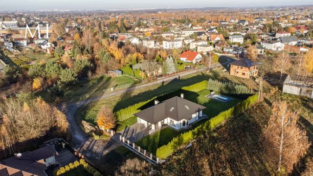 dom wolnostojący, 5 pokoi Pabianice. Zdjęcie 31