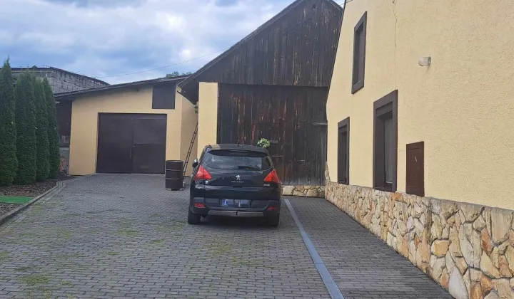 bliźniak, 4 pokoje Liszki