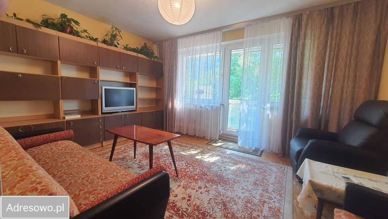 Mieszkanie 4-pokojowe Warszawa Mokotów, ul. Capri. Zdjęcie 1