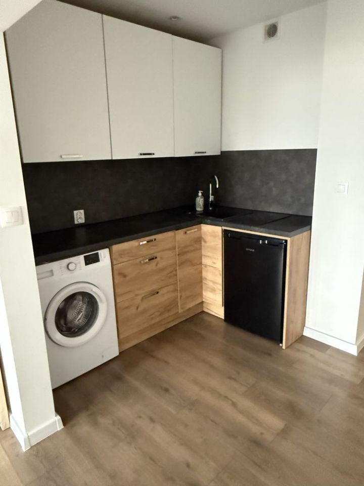 Mieszkanie 1-pokojowe Katowice Ochojec, ul. Ziołowa. Zdjęcie 5