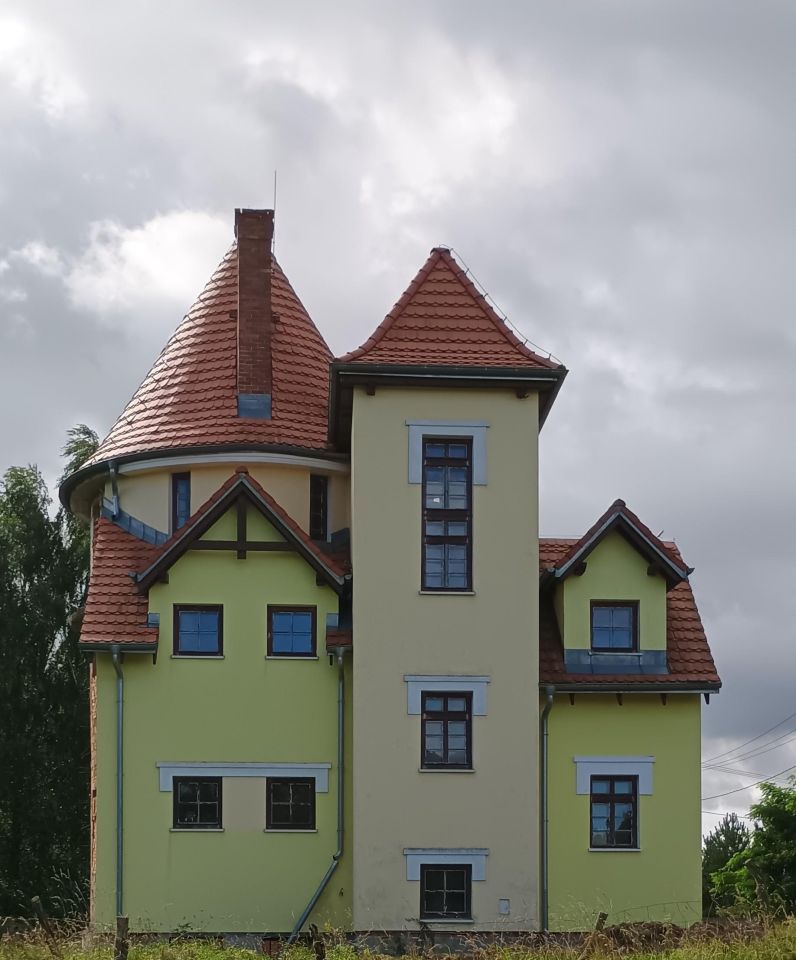 dom wolnostojący, 6 pokoi Pilona. Zdjęcie 1