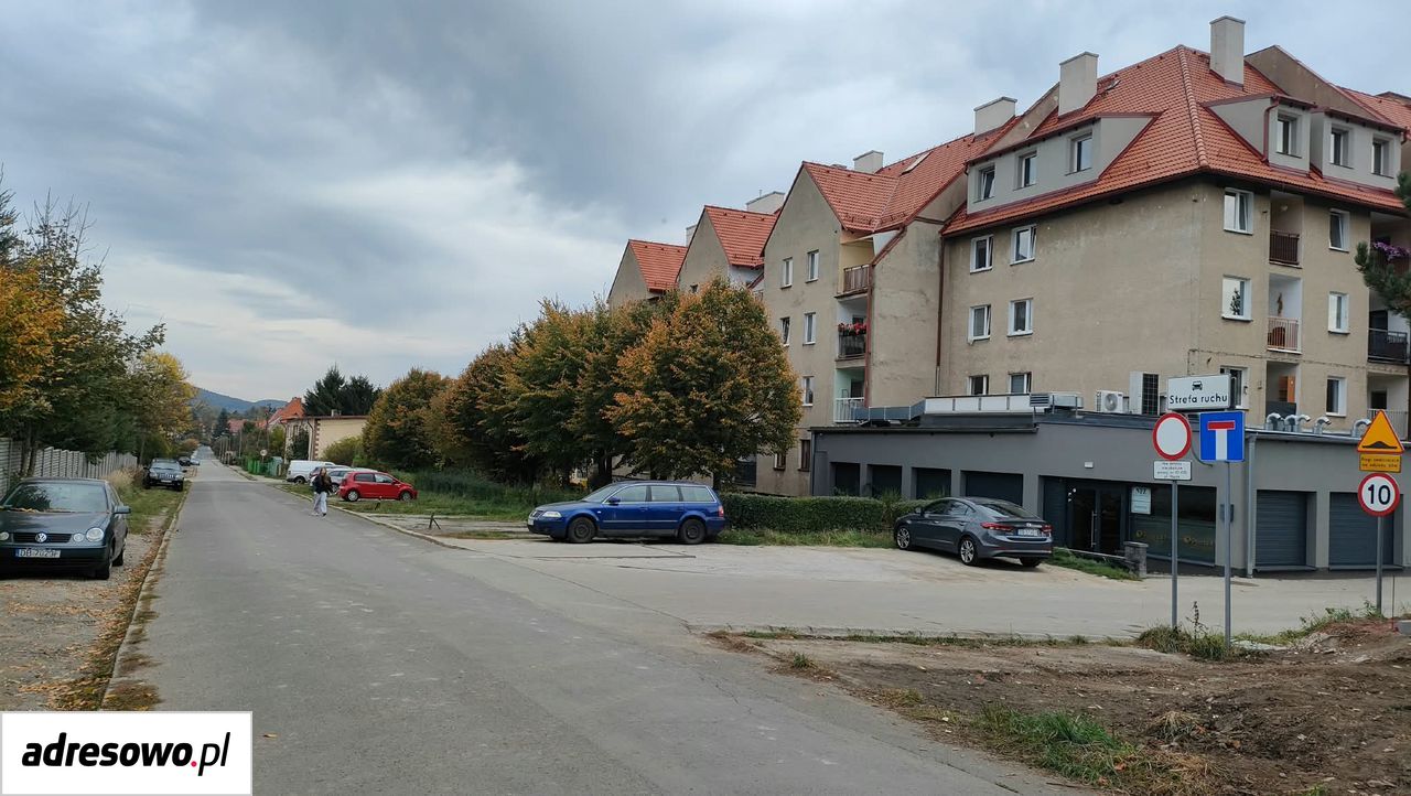 Mieszkanie 3-pokojowe Wałbrzych Biały Kamień, ul. Piasta. Zdjęcie 6