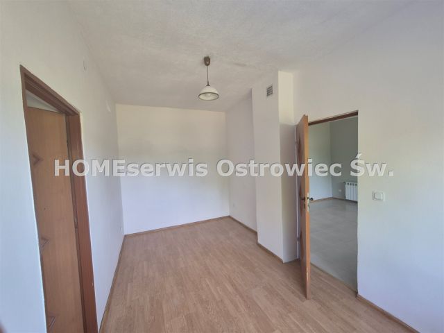 dom wolnostojący, 6 pokoi Ożarów. Zdjęcie 25