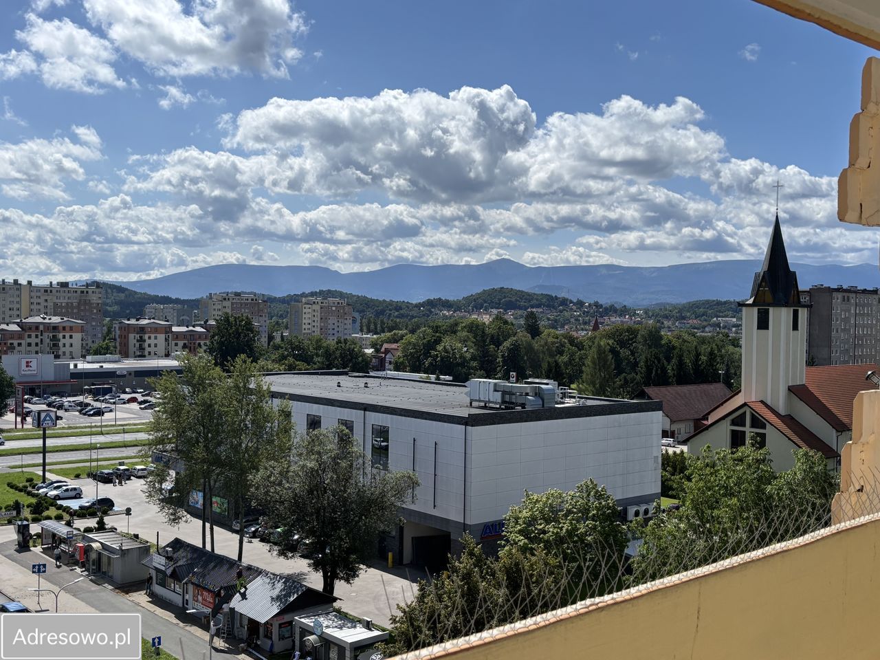 Mieszkanie 2-pokojowe Jelenia Góra Zabobrze, ul. Tadeusza Sygietyńskiego. Zdjęcie 3