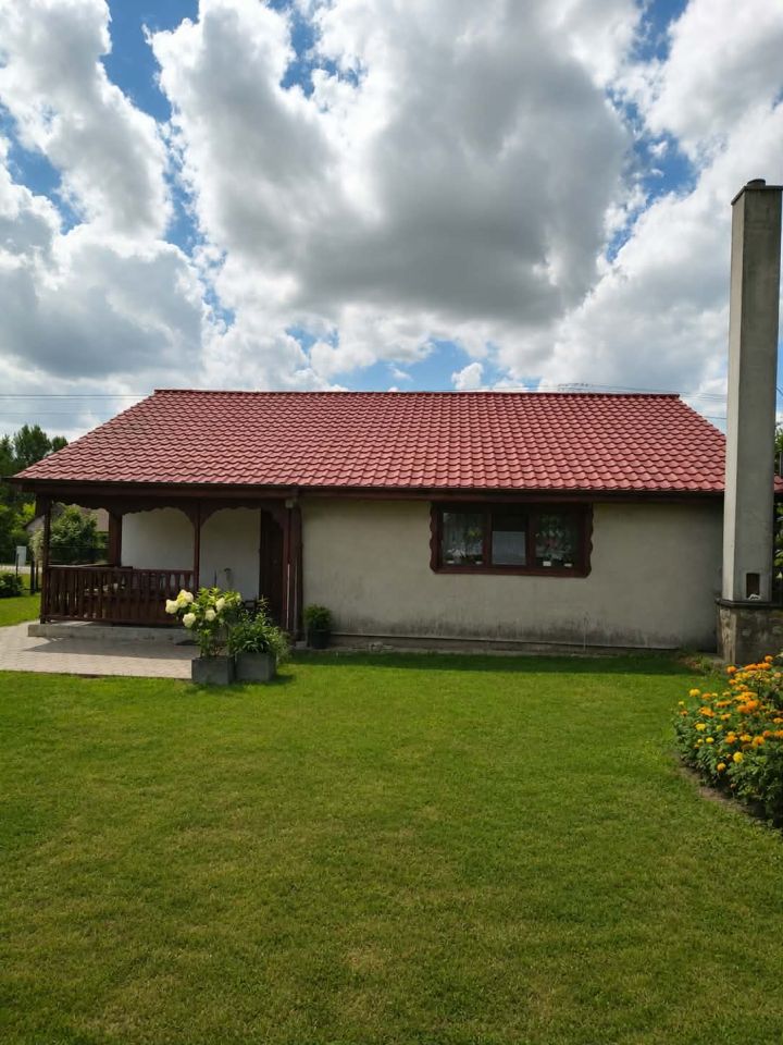 dom wolnostojący, 3 pokoje Bezek, Bezek. Zdjęcie 2