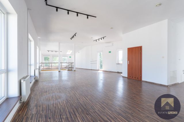 Lokal Warszawa Ursus. Zdjęcie 5