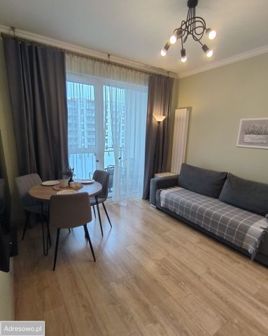 Mieszkanie 2-pokojowe Warszawa Ursus, ul. Edwarda Habicha. Zdjęcie 1