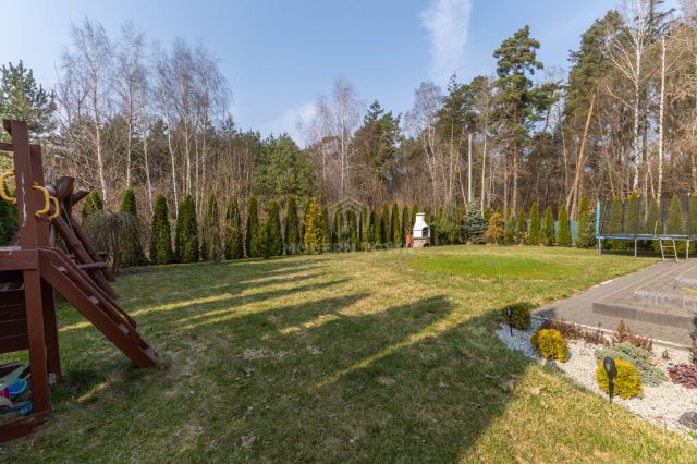 dom wolnostojący, 5 pokoi Mieszki-Różki Mieszki-Atle. Zdjęcie 16