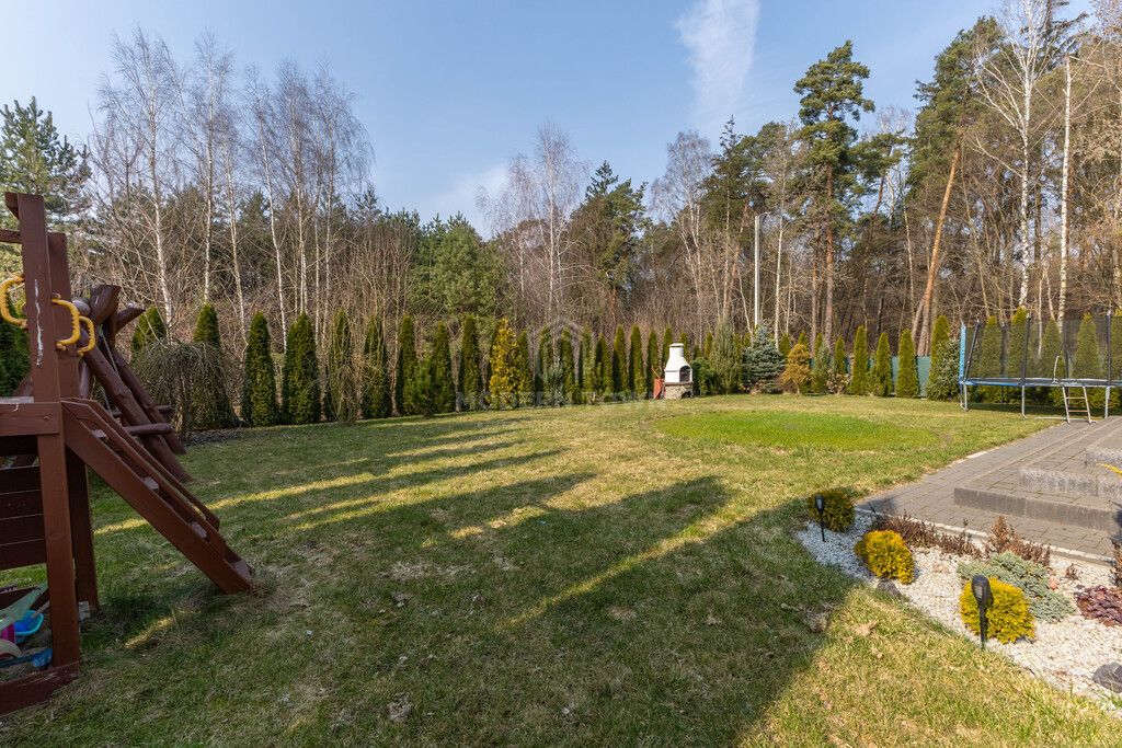 dom wolnostojący, 5 pokoi Mieszki-Różki Mieszki-Atle. Zdjęcie 16