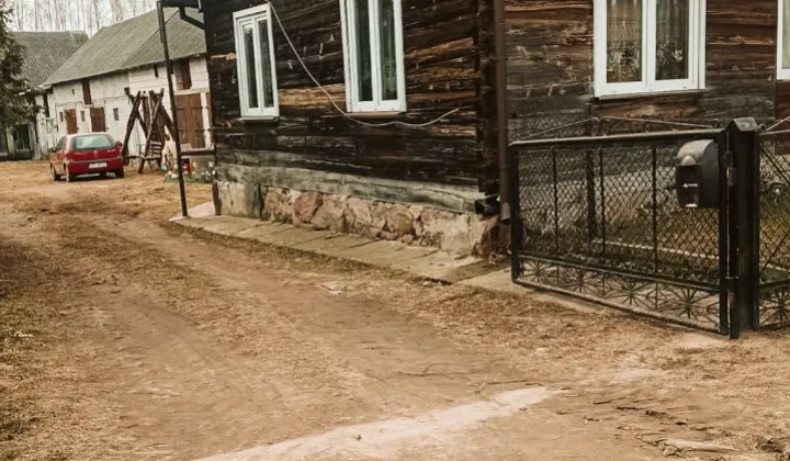 dom wolnostojący, 4 pokoje Domanowo Stare Domanowo, ul. Mała