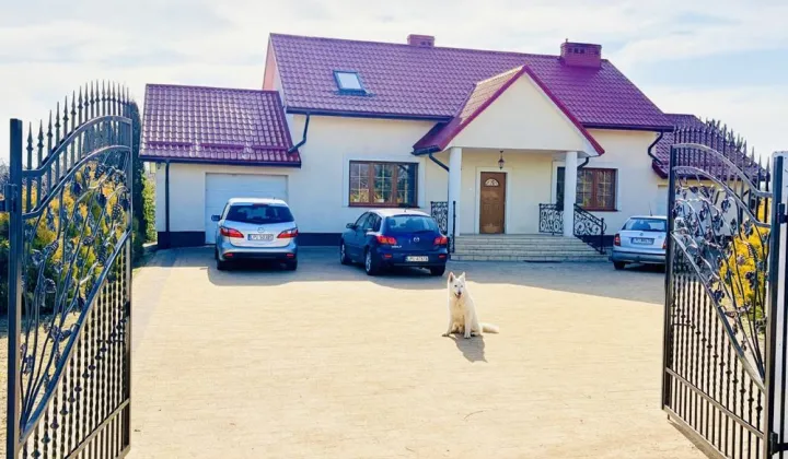 dom wolnostojący Oblasy