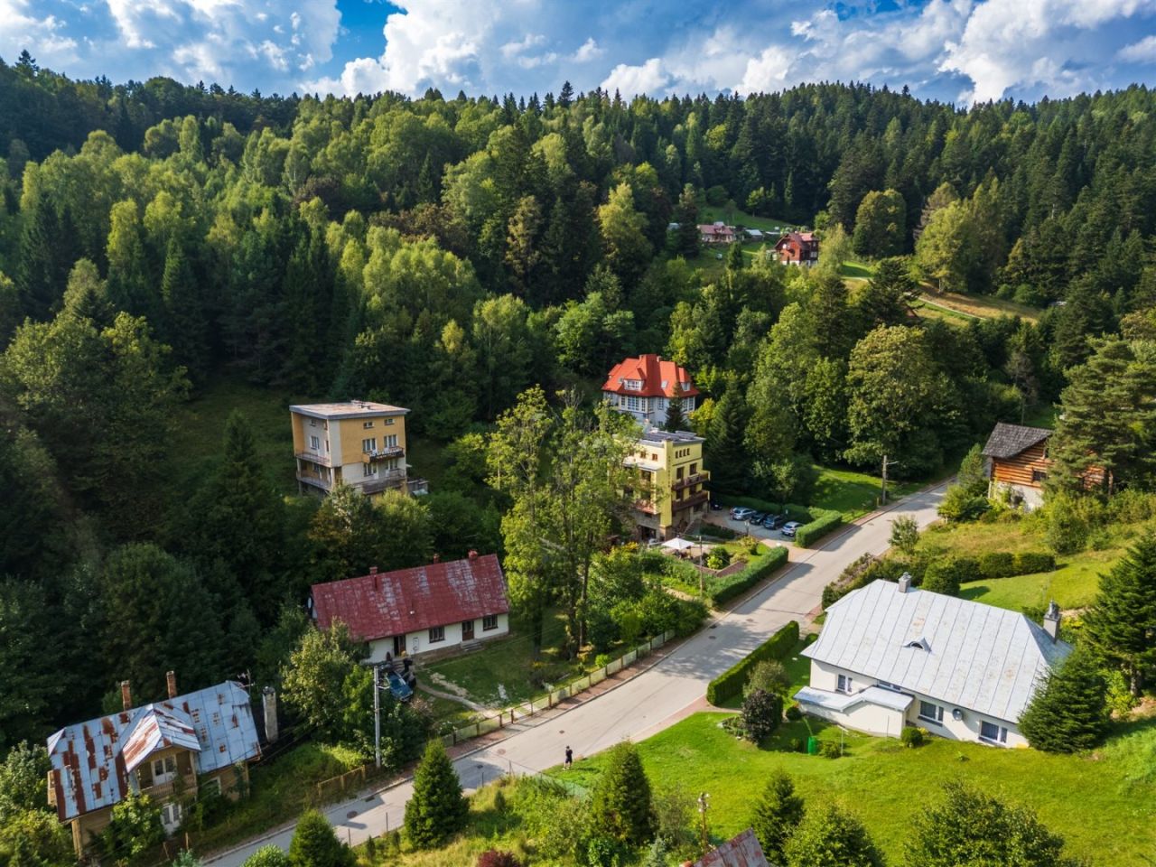 dom wolnostojący, 14 pokoi Krynica-Zdrój, ul. Leśna. Zdjęcie 39