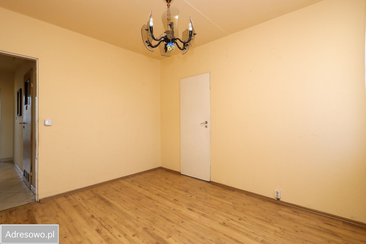 Mieszkanie 4-pokojowe Rybnik, ul. Orzepowicka. Zdjęcie 3