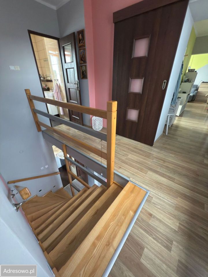 dom wolnostojący, 7 pokoi Tarnowskie Góry. Zdjęcie 4
