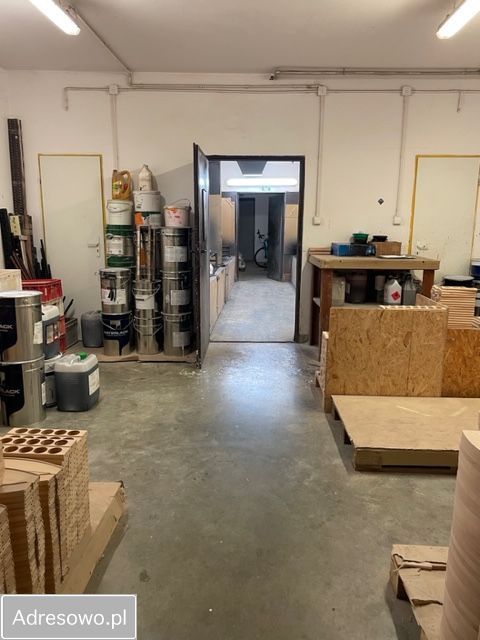 Hala/magazyn Krzywe. Zdjęcie 12