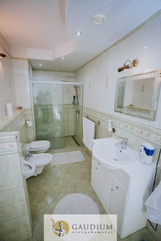 dom wolnostojący, 6 pokoi Wróblew. Zdjęcie 10