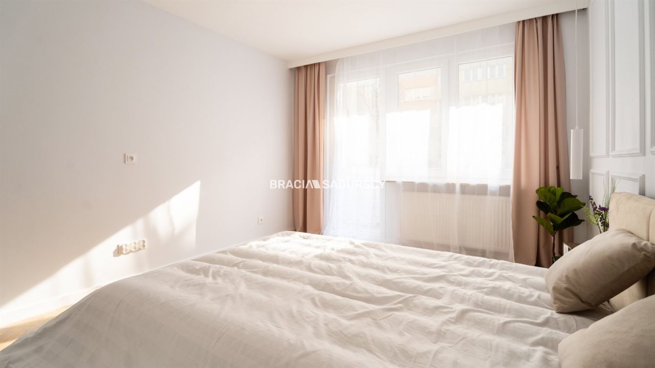 Mieszkanie 3-pokojowe Kraków Bieńczyce, os. Albertyńskie. Zdjęcie 15