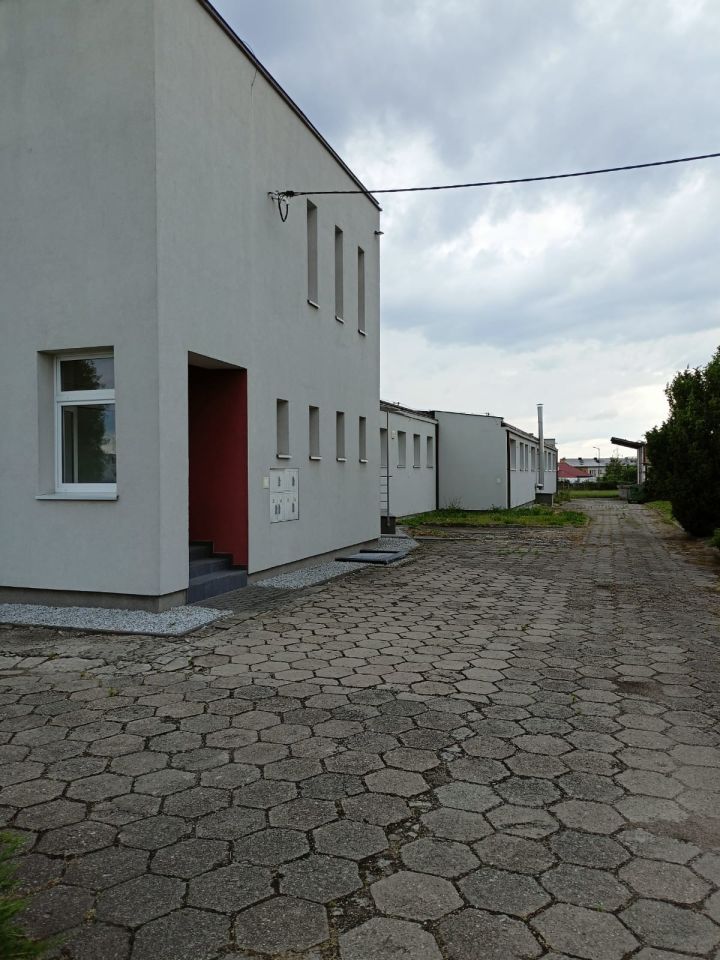 Hala/magazyn Poddębice, ul. Targowa. Zdjęcie 3