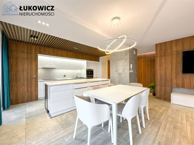 Mieszkanie 3-pokojowe Bielsko-Biała. Zdjęcie 1