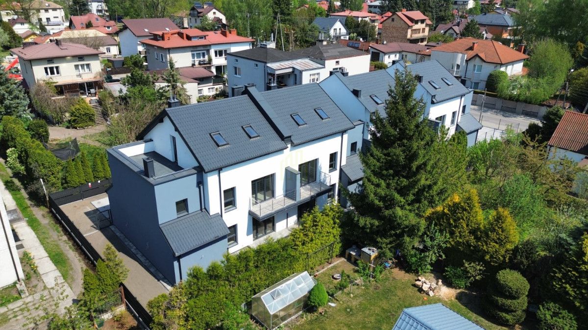 dom szeregowy, 5 pokoi Zielonka, ul. Ludwika Waryńskiego. Zdjęcie 2