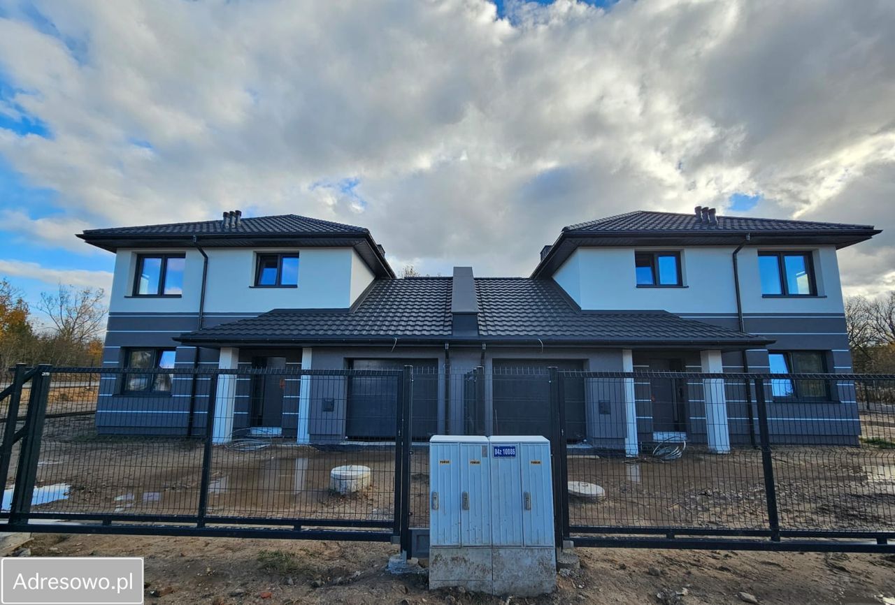 bliźniak, 5 pokoi Jachranka, ul. Zegrzyńska. Zdjęcie 3