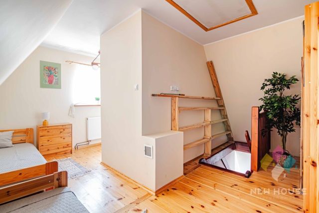 dom wolnostojący, 3 pokoje Grom. Zdjęcie 12