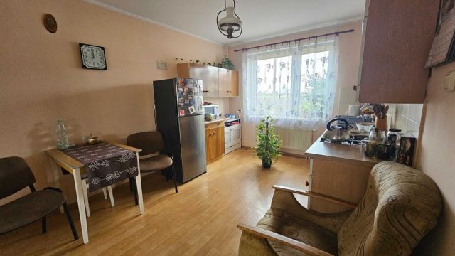 dom wolnostojący, 6 pokoi Płonczyn. Zdjęcie 5